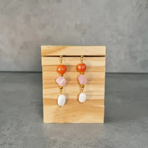 Abalorios naranja rosa palo blanco