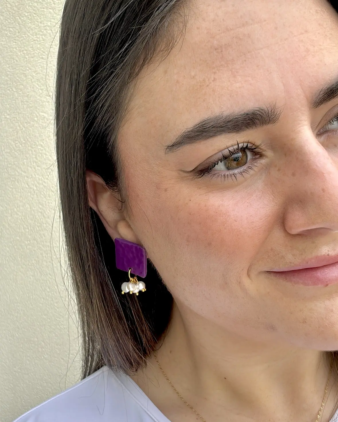 Cuadrado morado con perlas naturales - Imagen 2