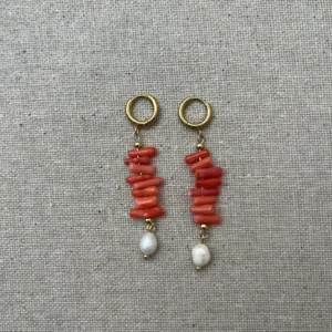 Pendientes de bambú rojo y perla