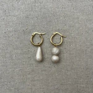 Aros bolitas y gota blanco perla