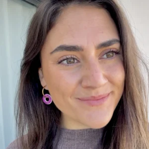 Charm aro pequeno morado