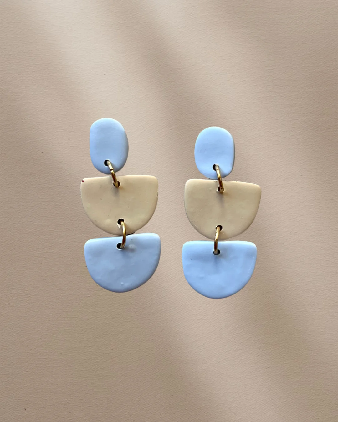 Pendientes triple beige y azul