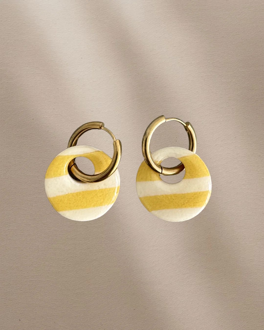 Charm rayas amarillo blanco